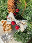 Reindeer Snowglobe Bow